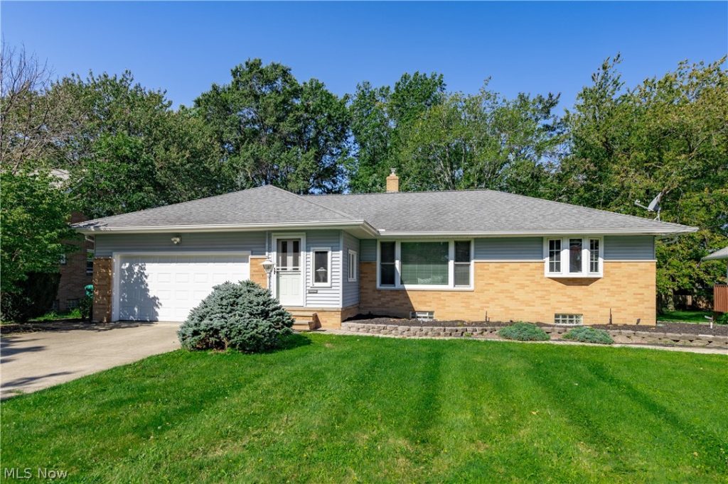 774 Kenbridge Drive, Richmond Heights, OH