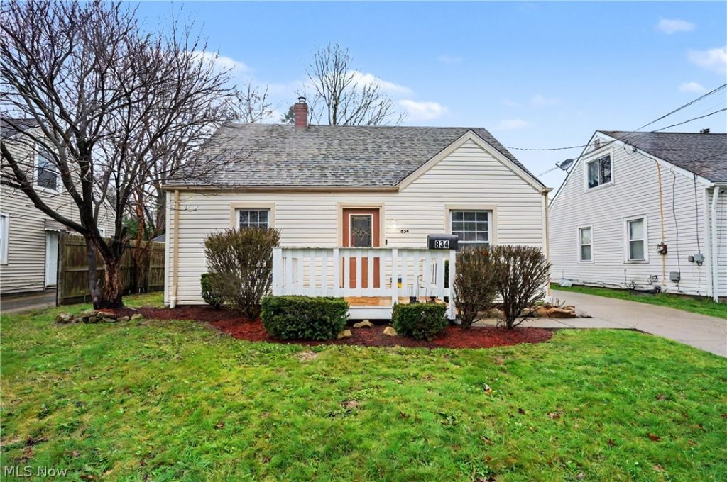 834 Sarcee Avenue, Akron, OH