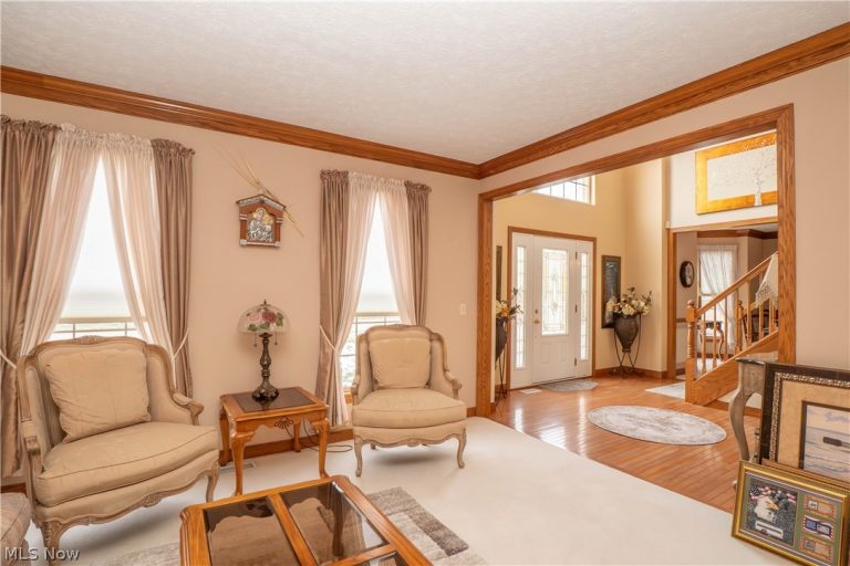 4514 Plain Center Avenue, Canton, OH - Photo 6