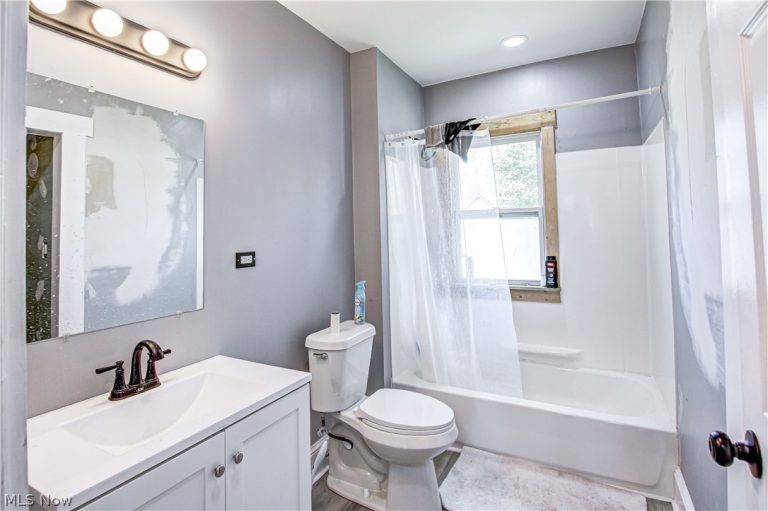 2983 59th Street, Cleveland, OH - Photo 6