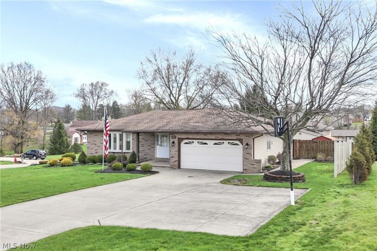8601 State Road, North Royalton, OH, 44133