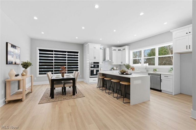 2069 Mattingly Road, Hinckley, OH - Photo 4