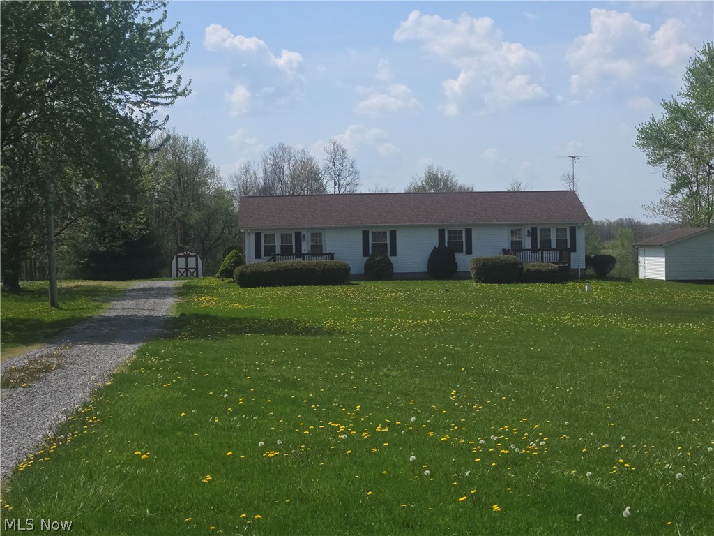 16763 Kinsman Road, Middlefield, OH