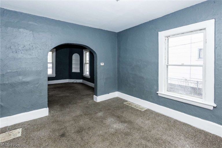 2142 105th Street #1/DN, Cleveland, OH - Photo 3