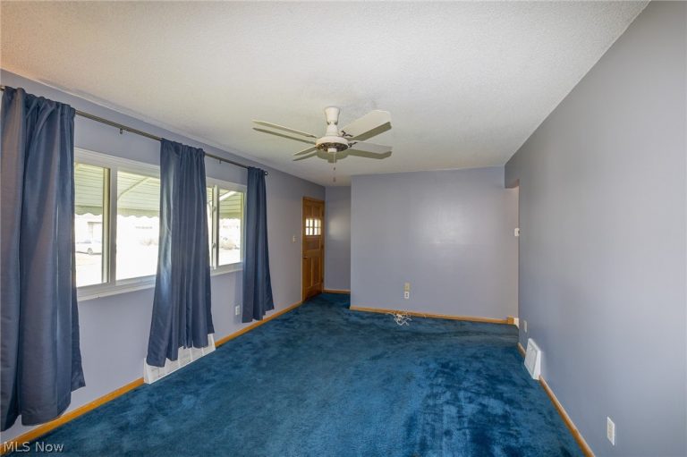 5249 150th Street, Brook Park, OH - Photo 8