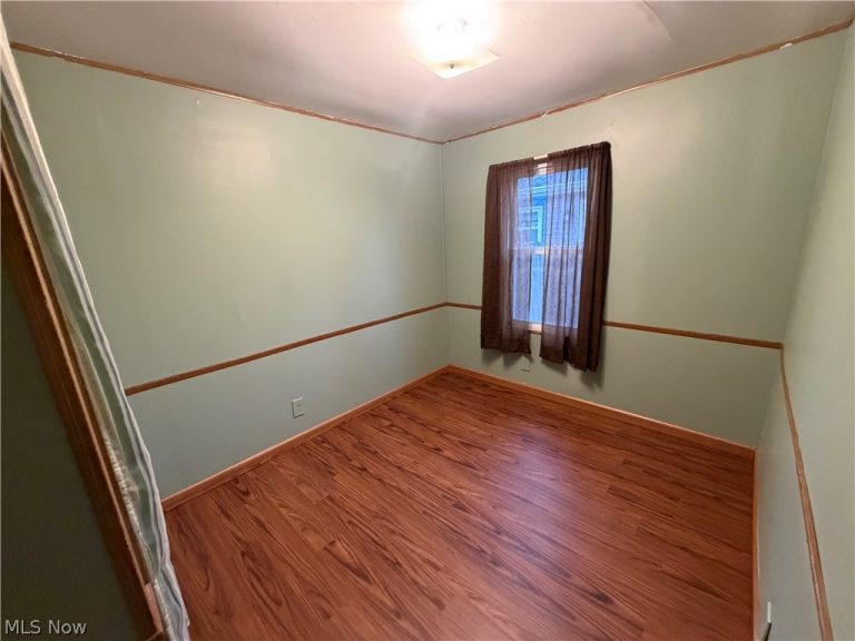 856 Beech Avenue, Painesville Twp, OH - Photo 5