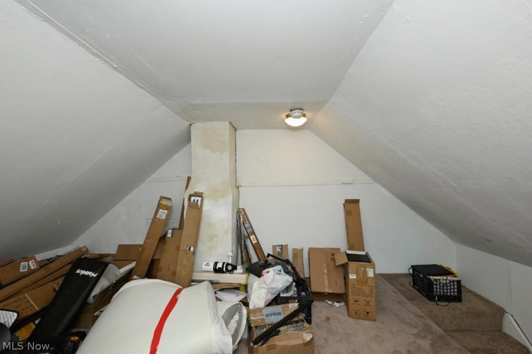 240 1st Street, Barberton, OH - Photo 8