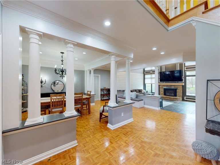 11205 Hampton Ridge Drive, Chardon, OH - Photo 6