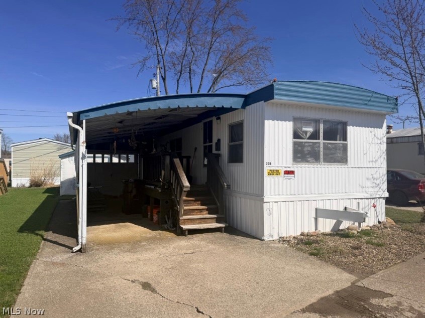 3218 State Route 82 #200, Mantua, OH