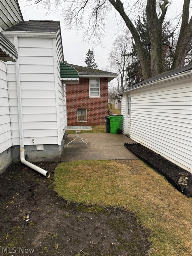 1288 Liberty Avenue, Barberton, OH - Photo 5