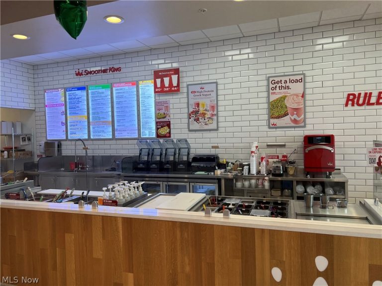 34250 Center Ridge, North Ridgeville, OH - Photo 6