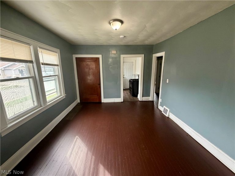 578 Hoye Avenue #1, Akron, OH - Photo 8