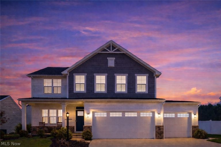 3402 Sandgate Street, North Canton, OH, 44720