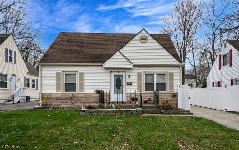 942 Archwood Avenue, Akron, OH, 44306