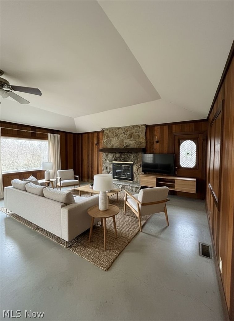 10076 Sherman Road, Chesterland, OH - Photo 6
