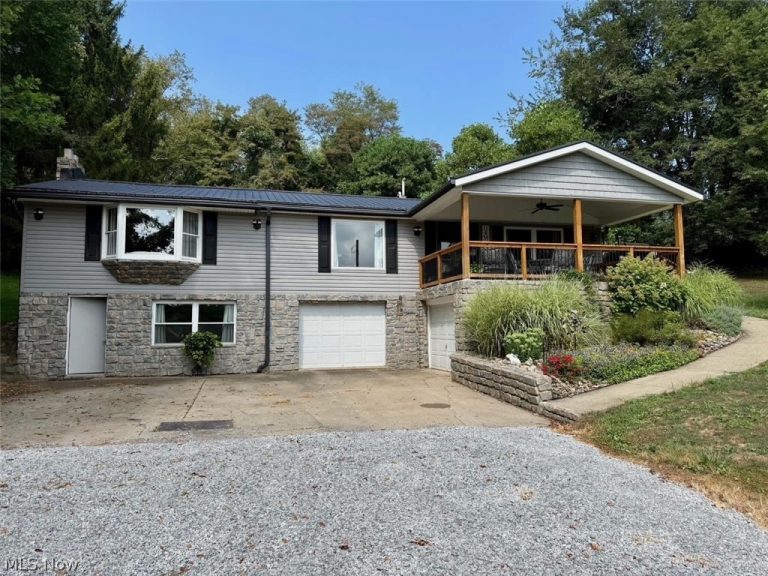 132 Valley Drive, Richmond, OH - Photo 2