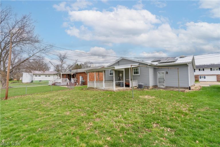 408 4th Street, New Philadelphia, OH - Photo 2