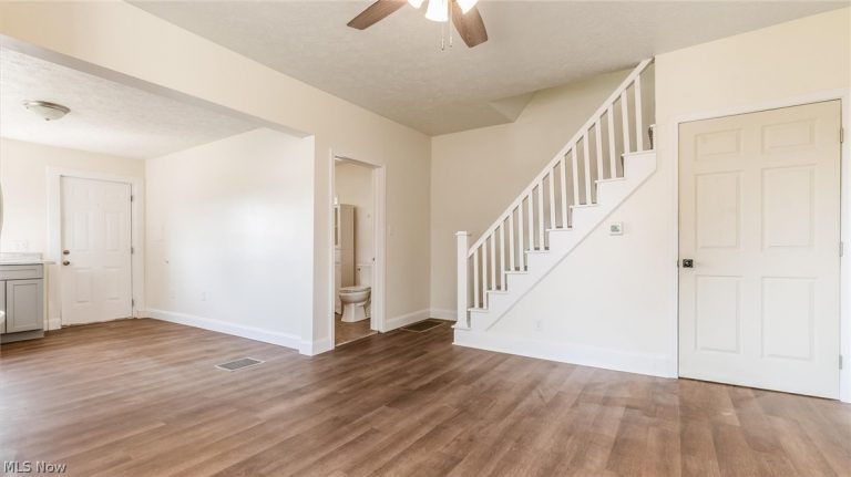 2036 Ridge Avenue, Zanesville, OH - Photo 6
