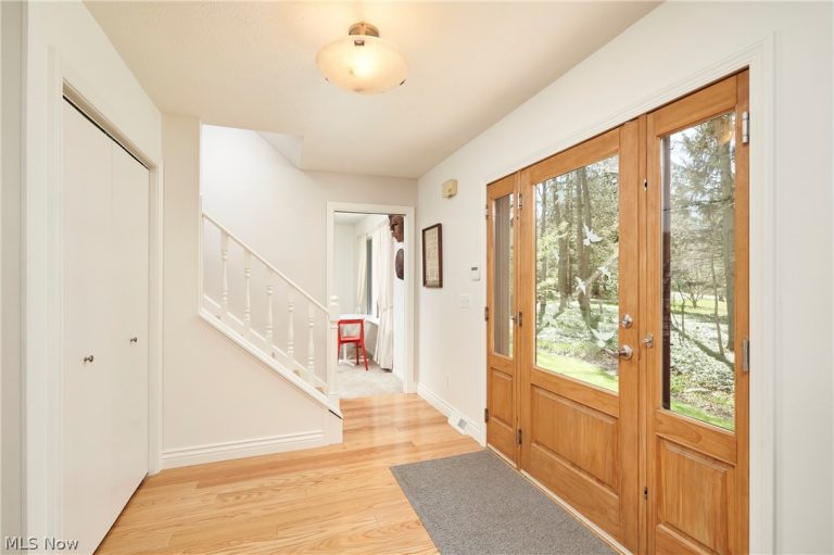 14125 Country River Lane, Newbury, OH - Photo 2