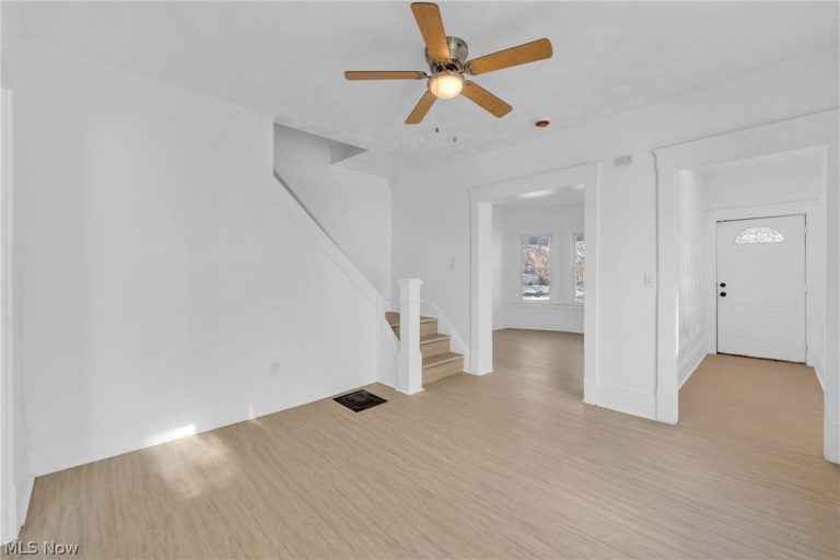 1139 74th Street, Cleveland, OH - Photo 2