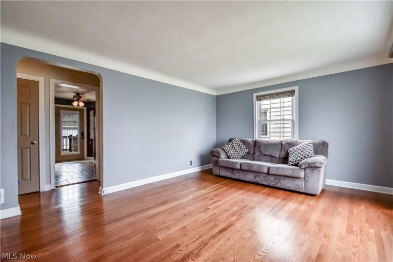 1731 Silver Street, Wickliffe, OH - Photo 3