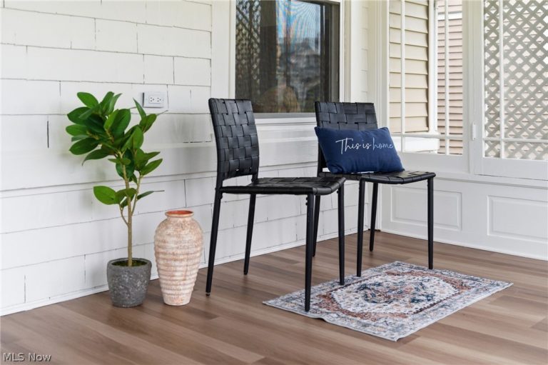 3856 162nd Street, Cleveland, OH - Photo 6