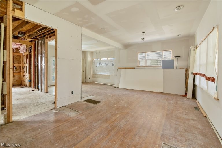 1708 8th Street, Ashtabula, OH - Photo 3