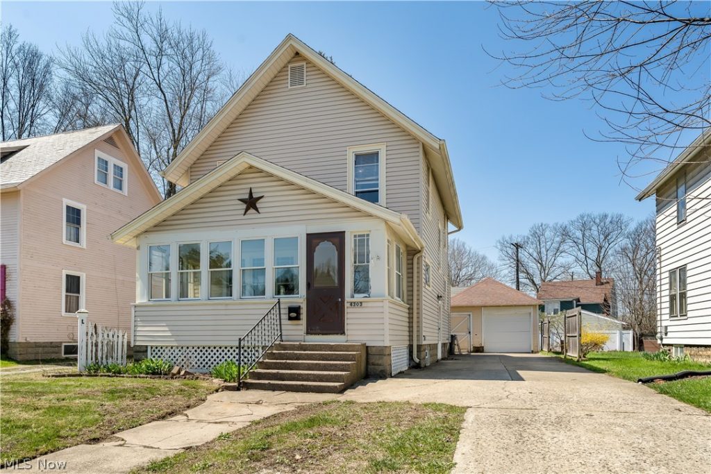 4303 Birchwood Avenue, Ashtabula, OH