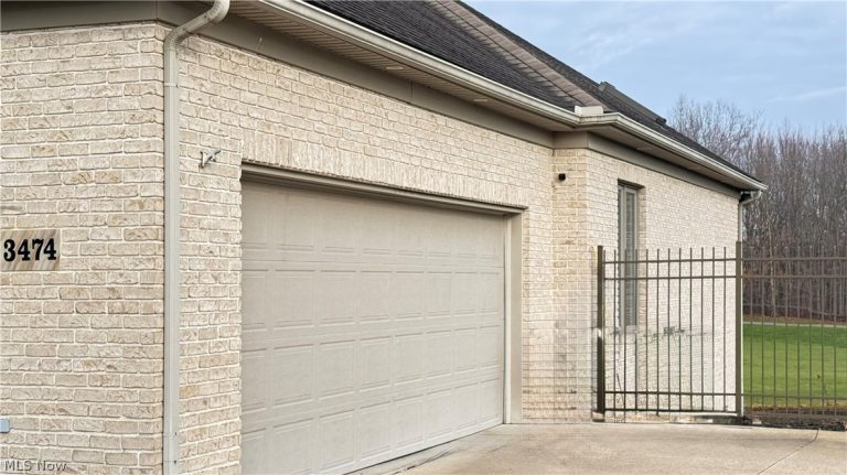 3474 Churchill Downs, Stow, OH - Photo 4