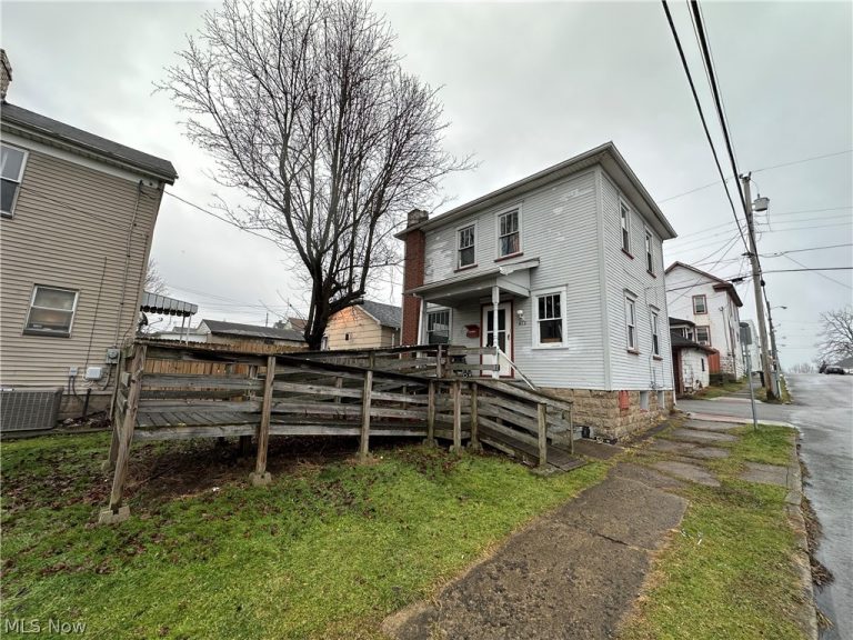 612 Pittsburgh Street, Steubenville, OH, 43952