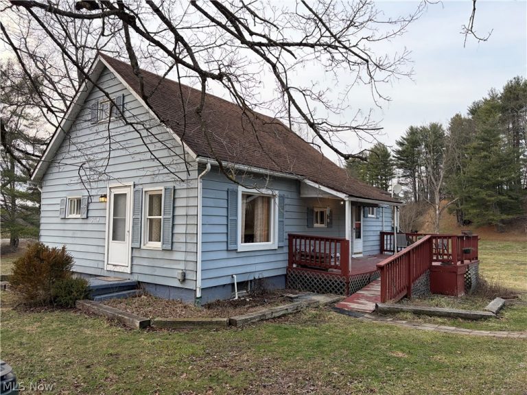3719 Holmes Road, Cambridge, OH, 43725