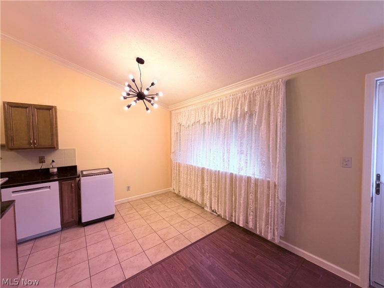 21884 River Oaks Drive #2K, Rocky River, OH - Photo 5