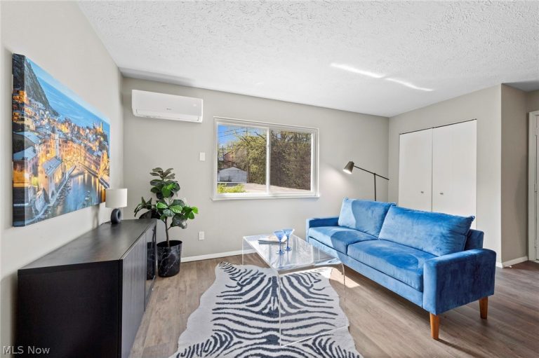 10532 Clifton Boulevard #107, Cleveland, OH - Photo 6