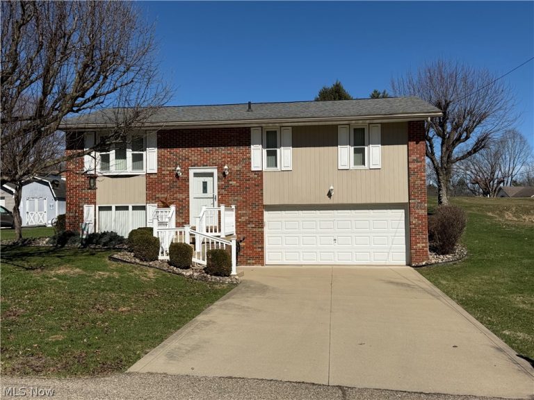 220 Bantam Ridge Court, Wintersville, OH - Photo 3