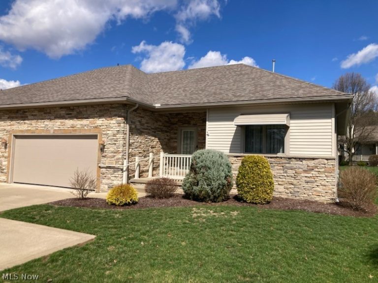 1335 Meadowbrook Drive, Dover, OH - Photo 3