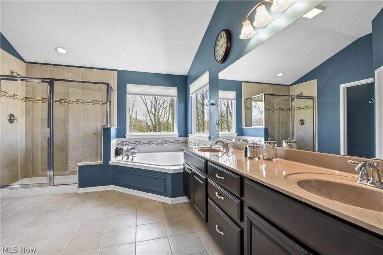 170 Centennial Drive, Avon Lake, OH - Photo 4