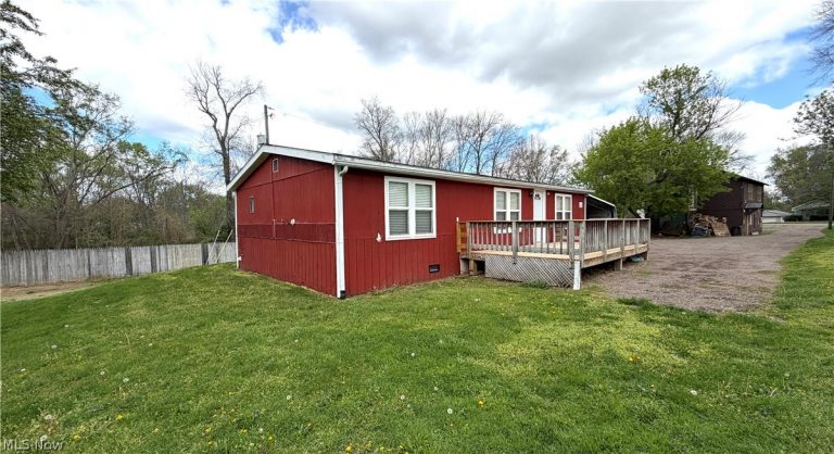 806 Grant Boulevard, Minerva, OH - Photo 2