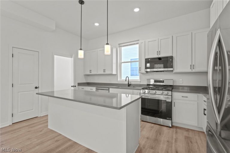 1928 47th Street, Cleveland, OH - Photo 5