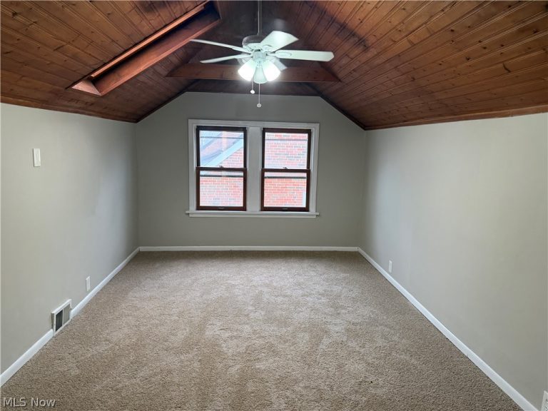 3003 Walter Road, North Olmsted, OH - Photo 6