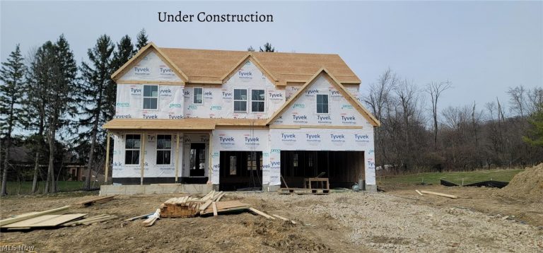 7800 Harley Hills Drive, North Royalton, OH, 44133