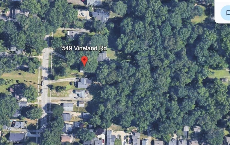 549 Vineland Road, Bay Village, OH, 44140
