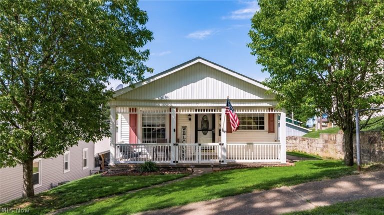 821 Stewart Avenue, Cambridge, OH - Photo 3
