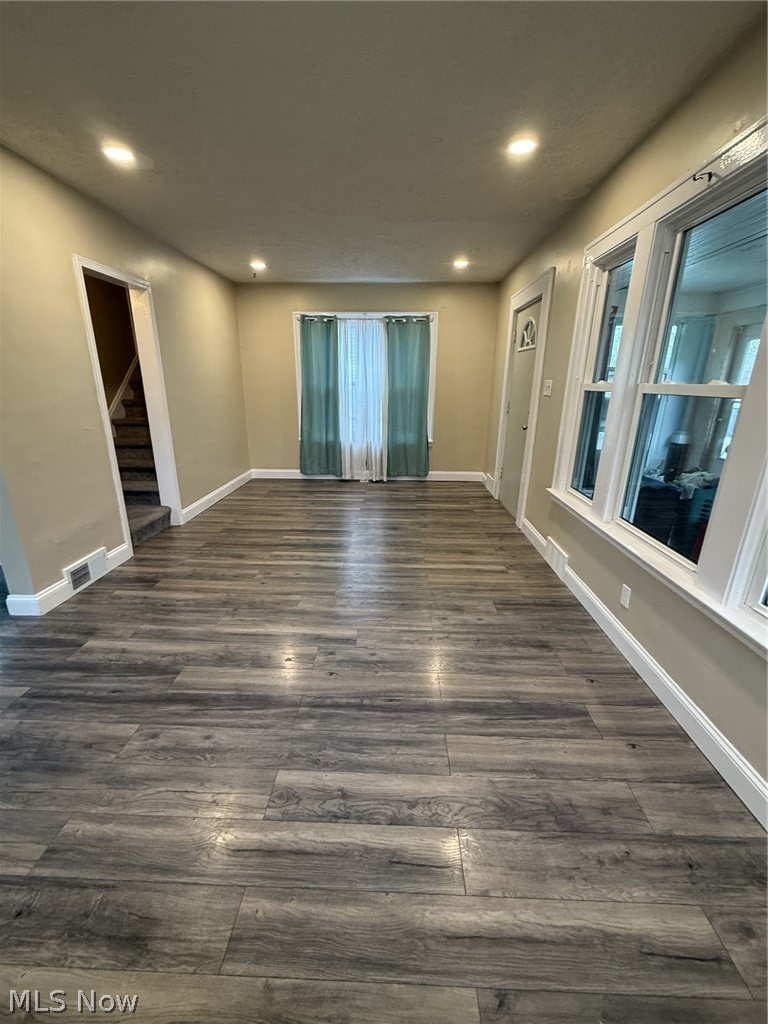 2120 Newton Street, Akron, OH - Photo 2