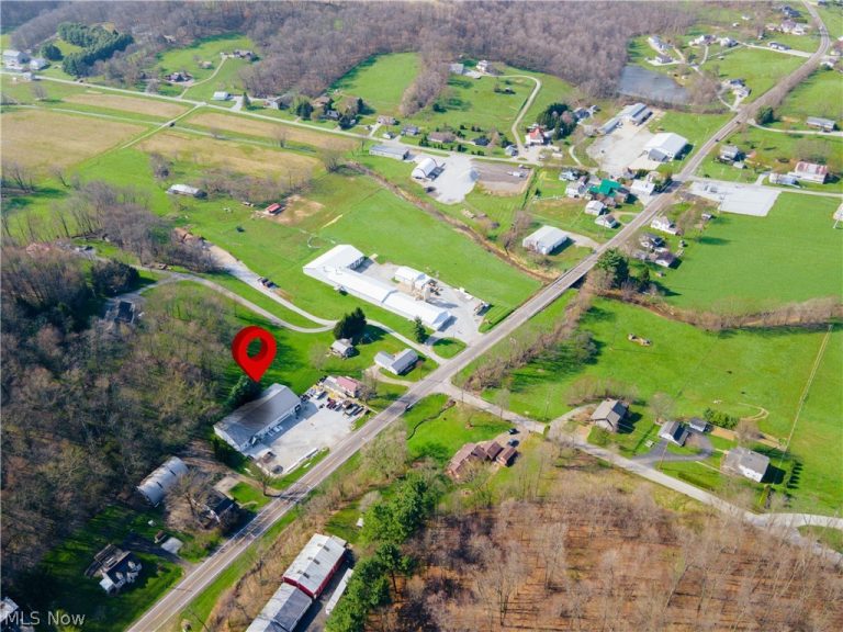 6605 State Route 515, Dundee, OH - Photo 4