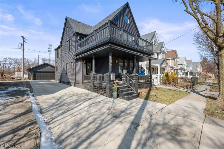 1304 76 Street, Cleveland, OH, 44102