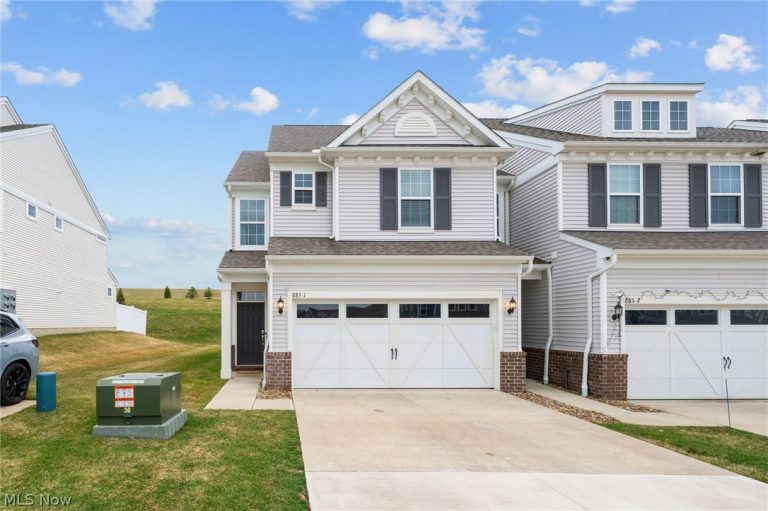 885 Dipper Lane #1, Aurora, OH, 44202