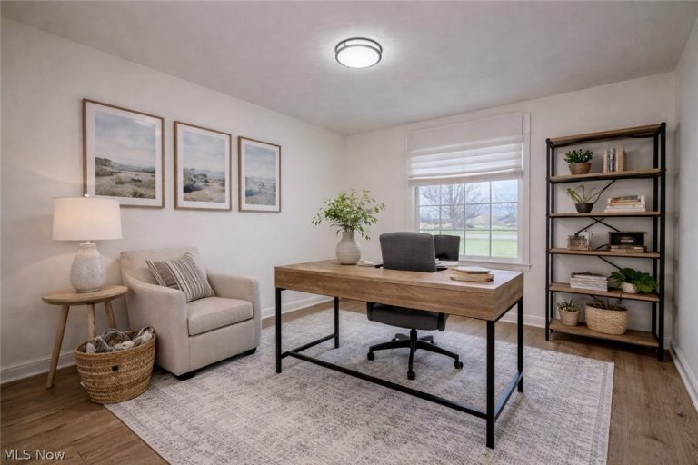 9825 Struthers Road, New Middletown, OH - Photo 8