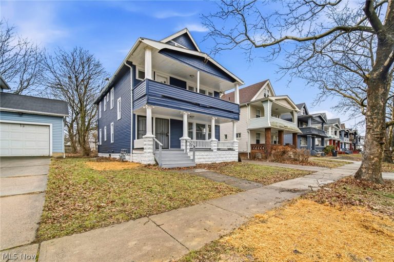 9512 Parkview Avenue, Cleveland, OH, 44104