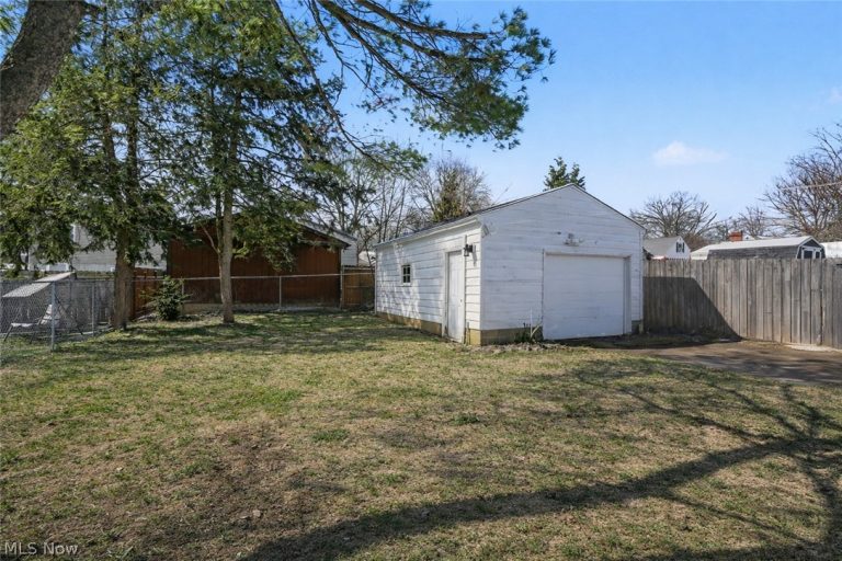 406 Moody Street, Akron, OH - Photo 5