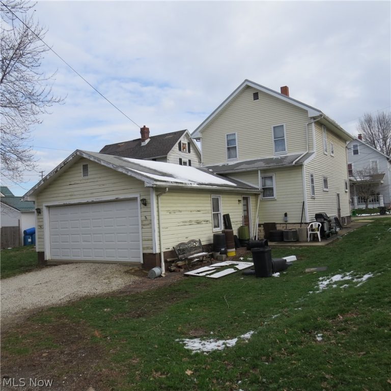 103 4th Street, Carrollton, OH - Photo 3